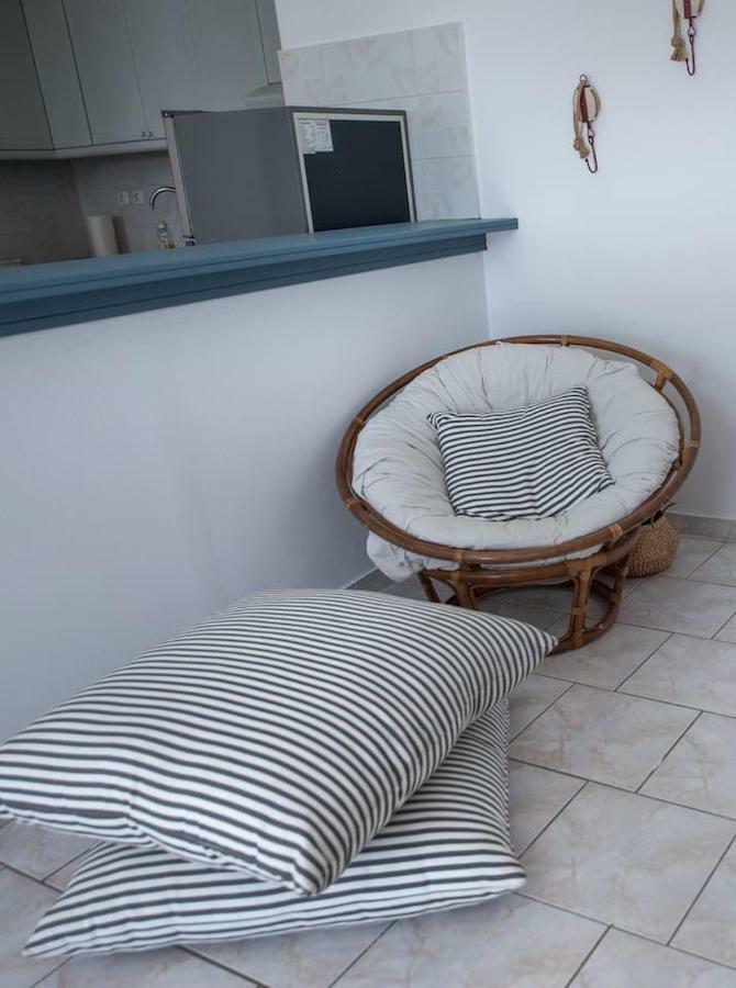 Aquarella-Stylish Veranda Apartment In Centre Of Poros Town Zewnętrze zdjęcie