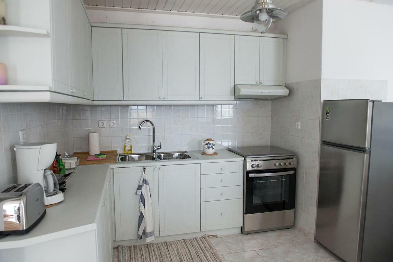 Aquarella-Stylish Veranda Apartment In Centre Of Poros Town Zewnętrze zdjęcie