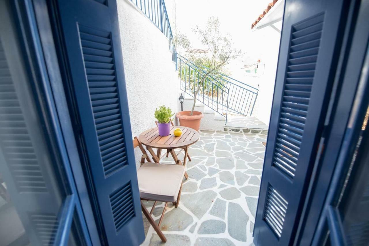Aquarella-Stylish Veranda Apartment In Centre Of Poros Town Zewnętrze zdjęcie