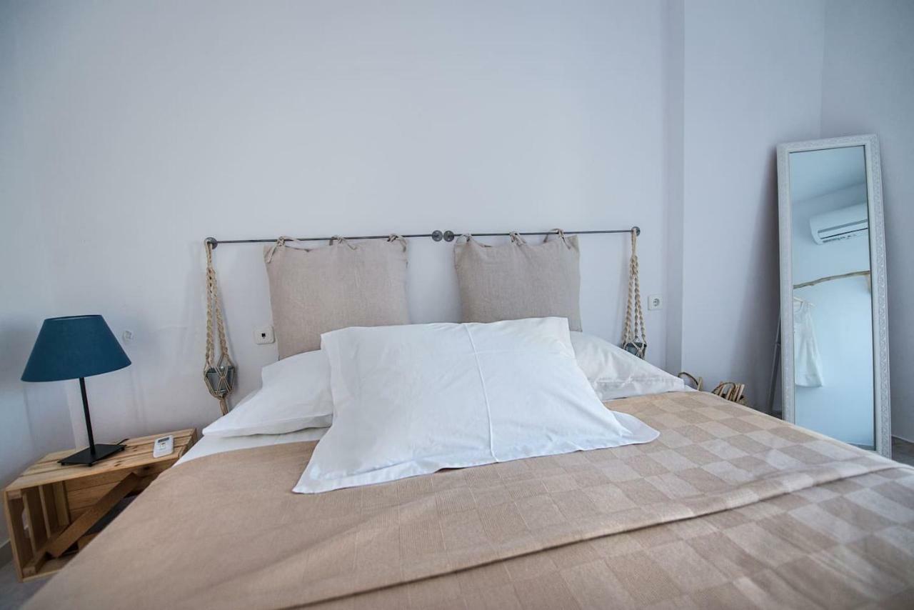Aquarella-Stylish Veranda Apartment In Centre Of Poros Town Zewnętrze zdjęcie